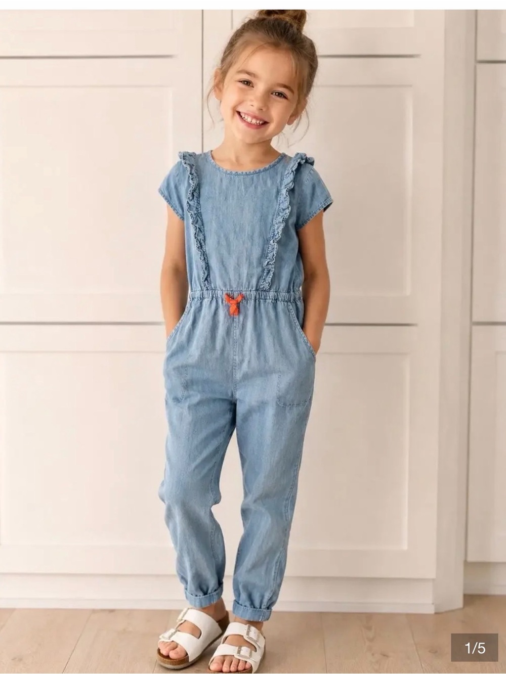 Boden chambray Light Blue Denim Girls' Ruffle Jumpsuit Euc size 7 / 8